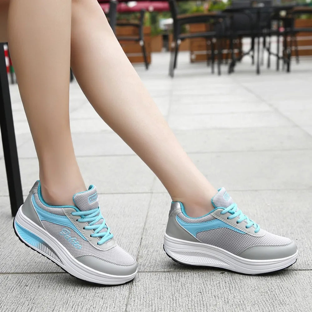 Women Sneakers Shoes Fashion Women Vulcanized Shoes High Quality Flats Shoes Women Walking platform Plus Size Zapatillas Mujer