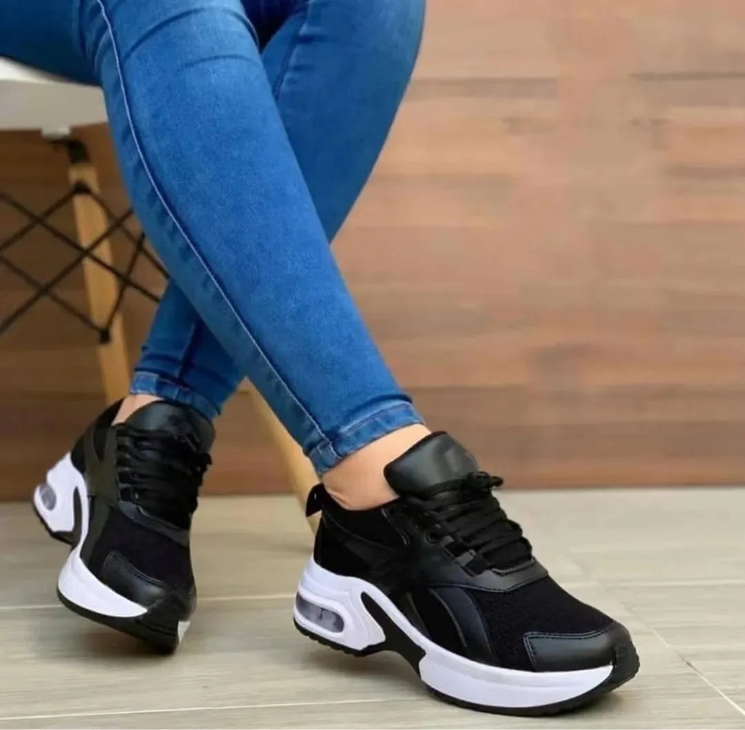 Women's Outdoor running shoes Mesh Breathable women's sneakers Tennis shoes Women's casual sneakers