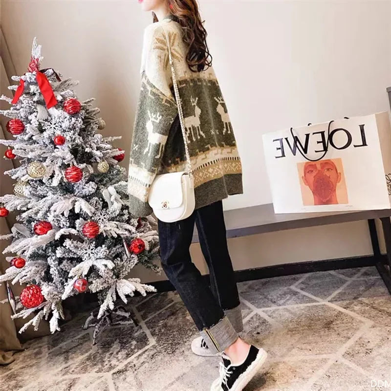 Christmas Deer Sweater Women's Pullover 
 New Korean Style Loose Fit Long Sleeve Versatile Knitted Top